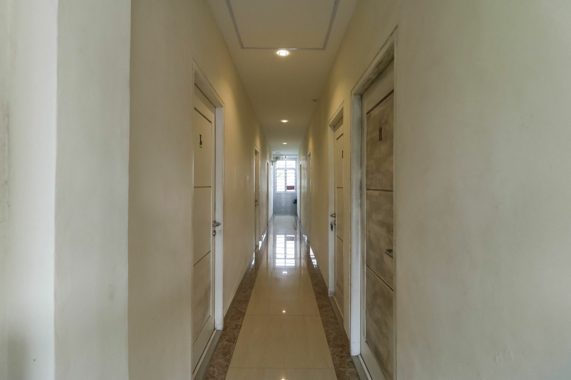 Reddoorz Near Nagoya Hill Hotel Batam Exterior foto